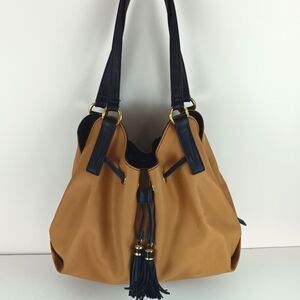 Liz Claiborne Leanna black and Tan shoulder bag